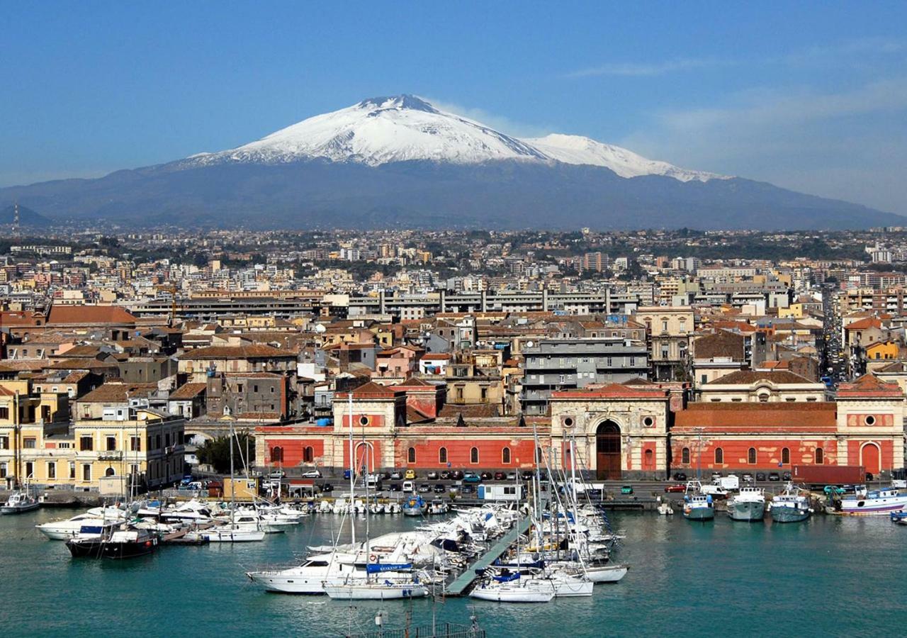 Апартаменти Sicilia Casa Vacanza Катанія Екстер'єр фото
